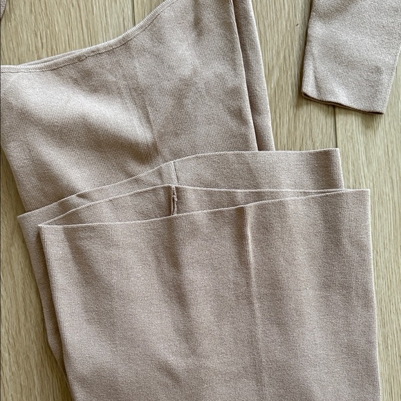 Tan Long Sleeve Dress Set - Picture 4 of 5